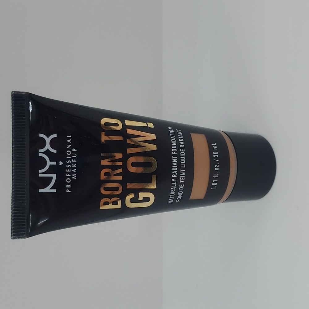 NYX Professional Makeup Born To Glow! "Neutral Tan"